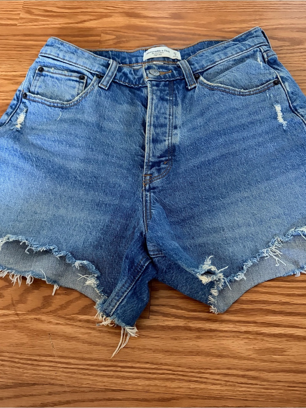 Distressed shorts